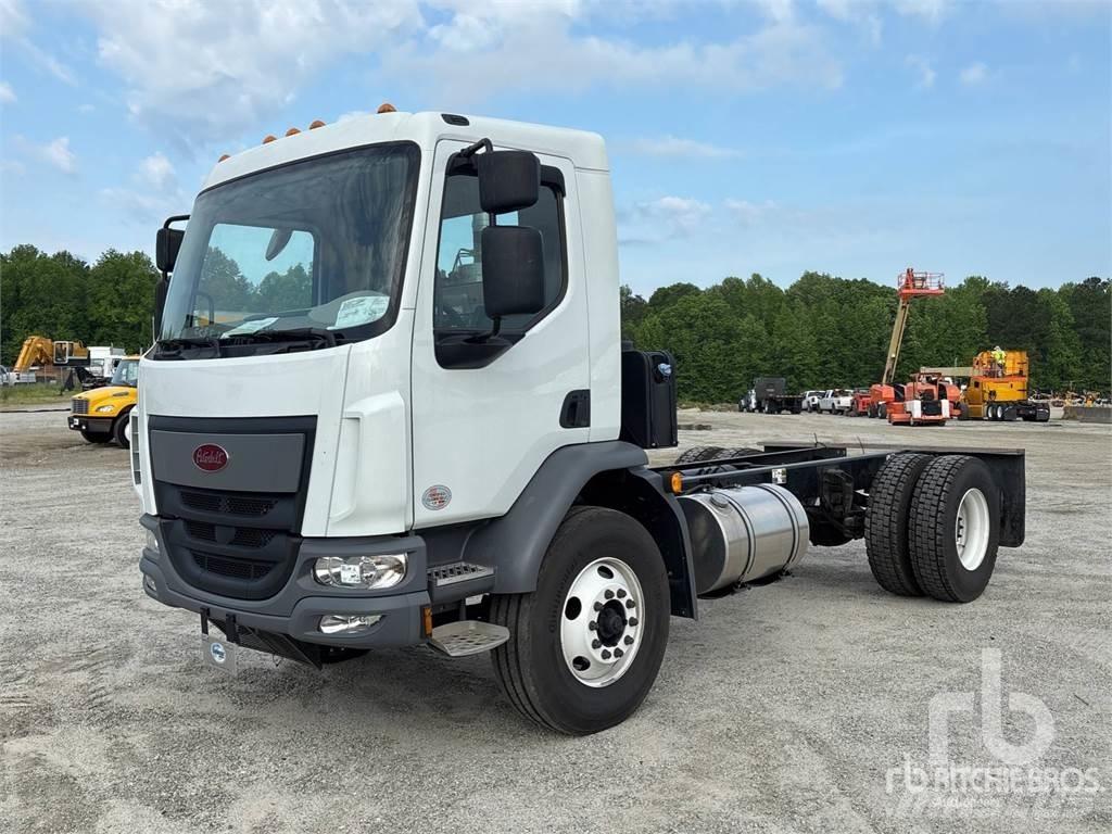 Peterbilt 220 Chassis