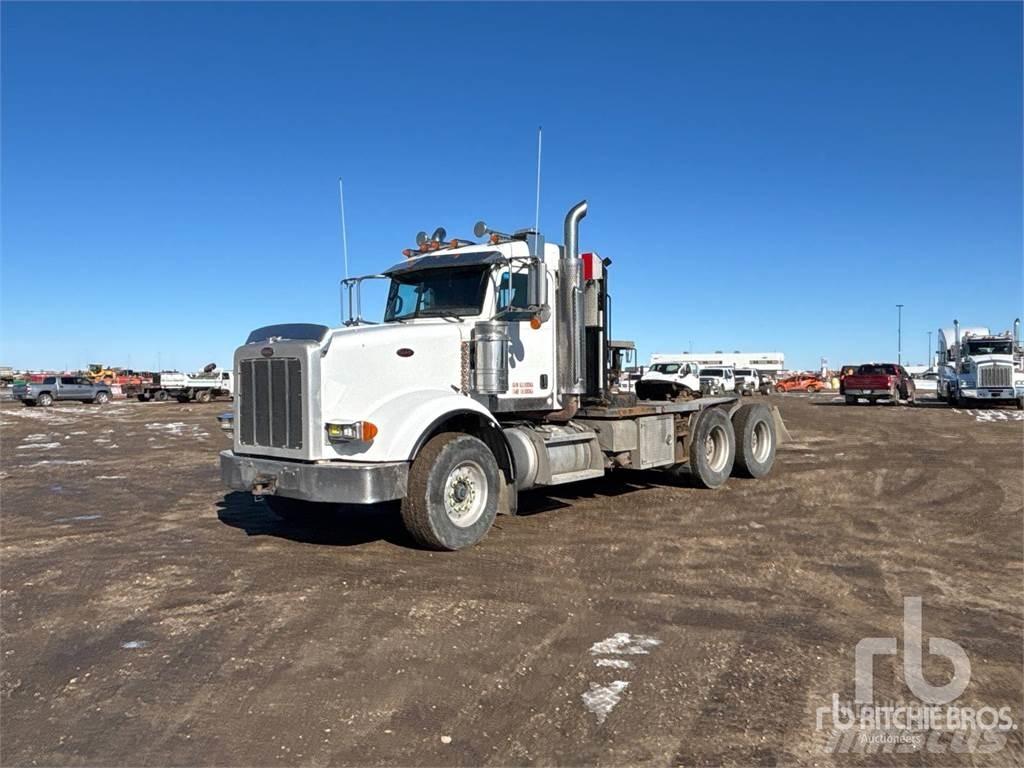 Peterbilt 367 Flatvogn med vinsj