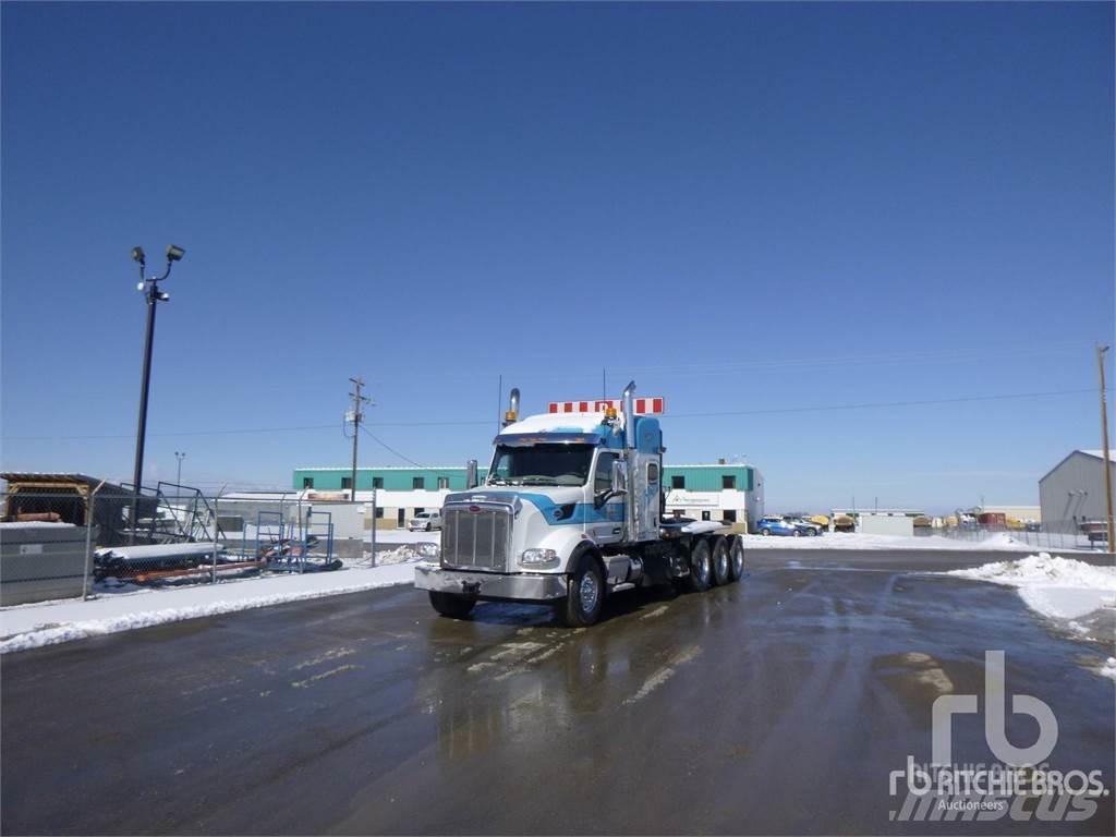 Peterbilt 567 Flatvogn med vinsj