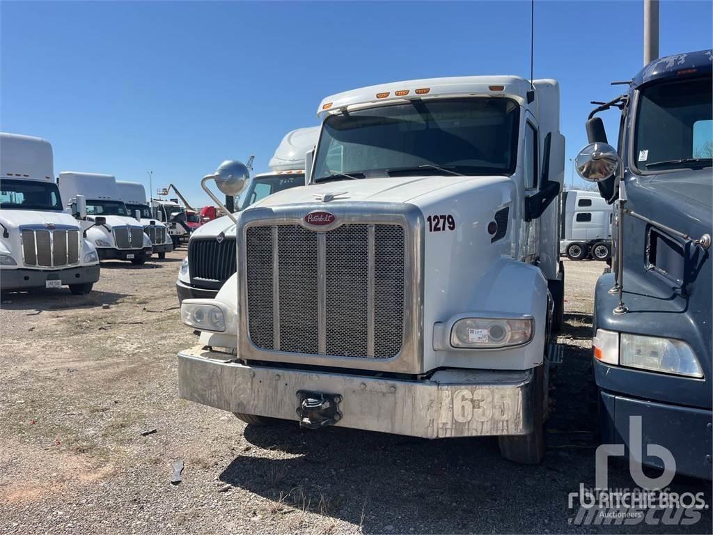 Peterbilt 567 Trekkvogner