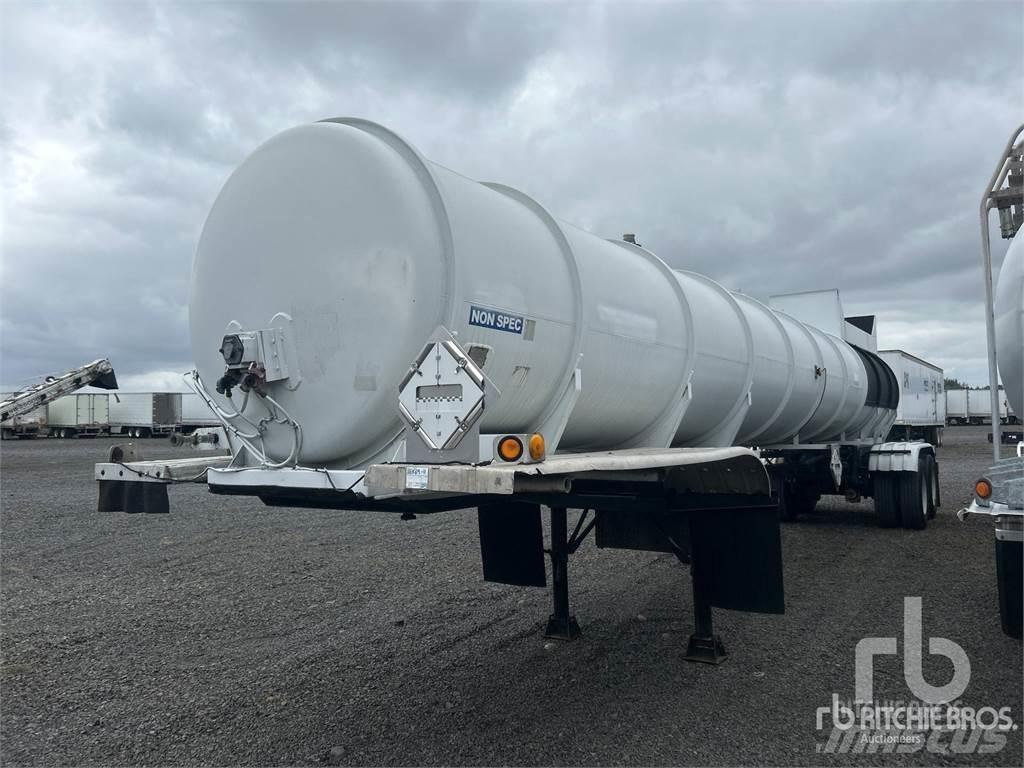 Polar T/A Tanktrailere