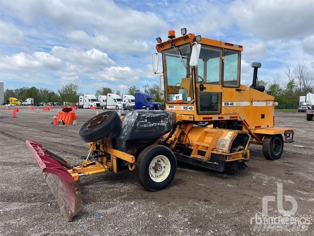 Rosco 4850 Innendørs feiemaskiner