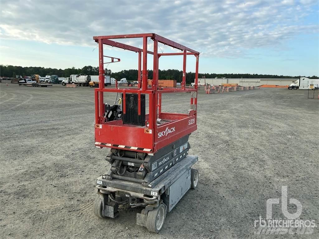 SkyJack SJ3219 Sakselifter