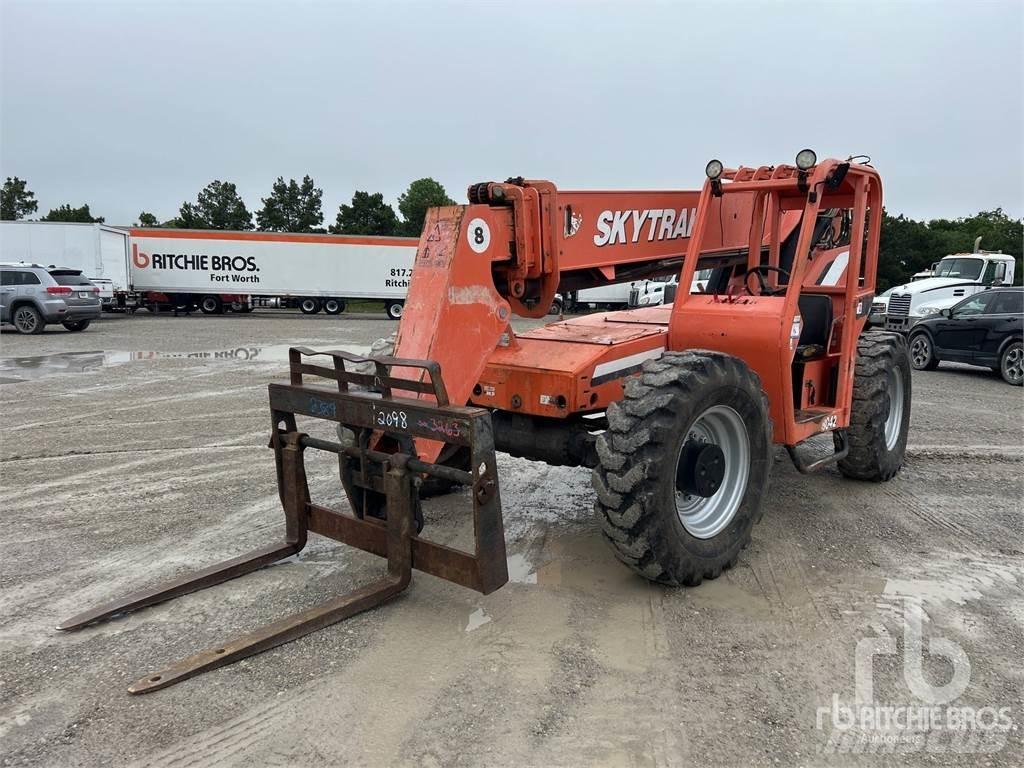 SkyTrak 8042 Teleskoplastere