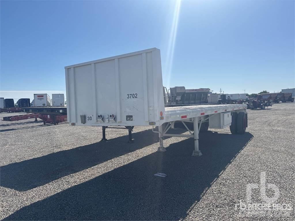 Stoughton 30 ft Planhengere semi