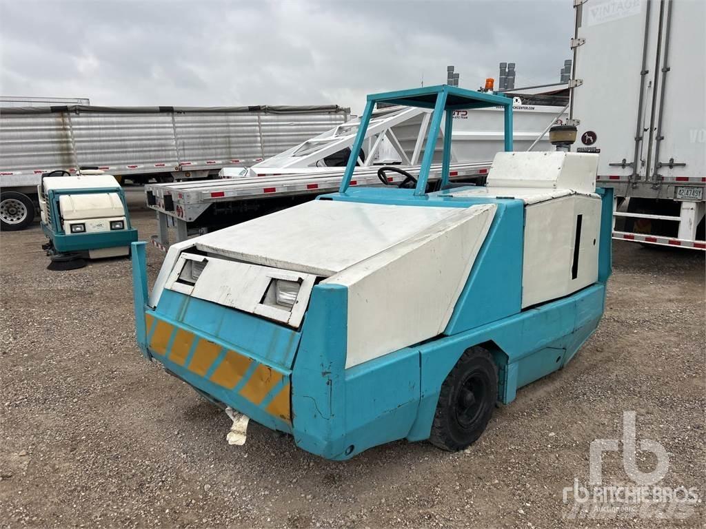 Tennant 800 Feiemaskiner