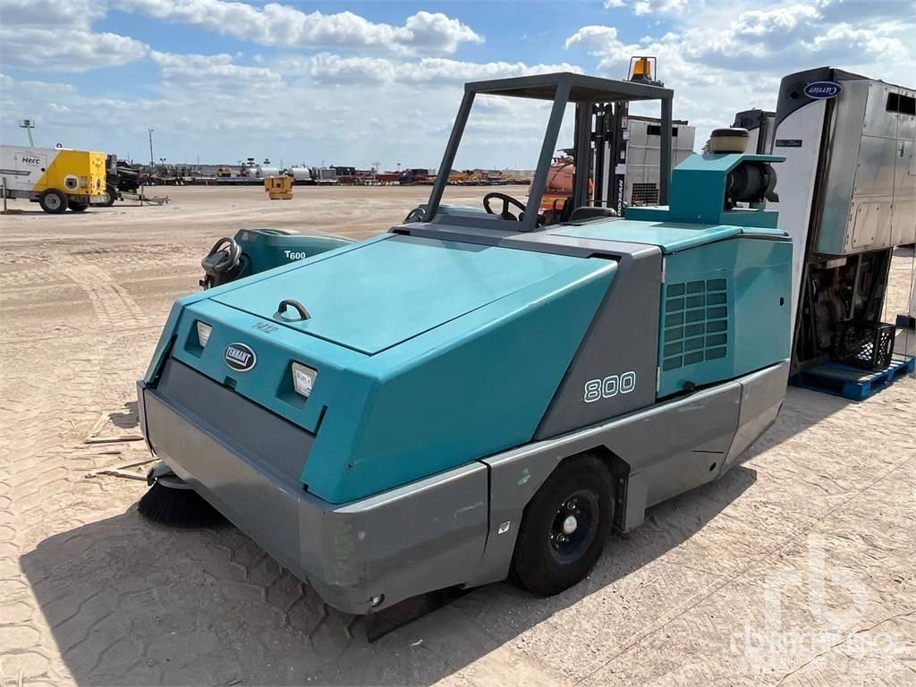 Tennant 800 Feiemaskiner