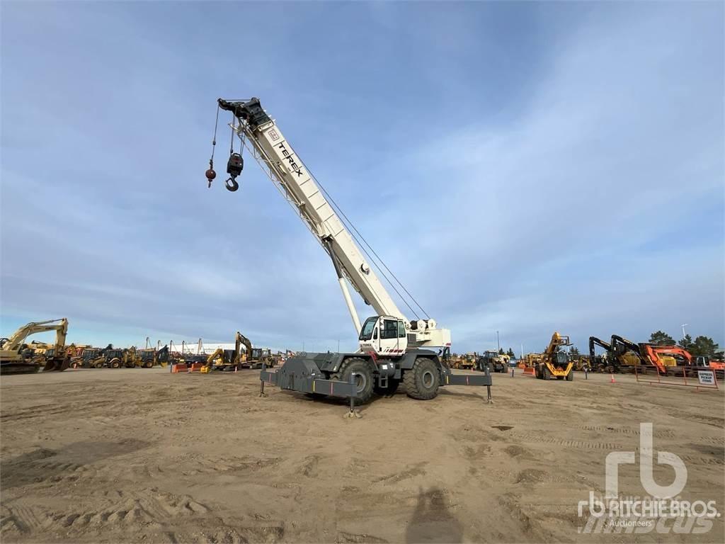 Terex RT780 Røff terreng kraner