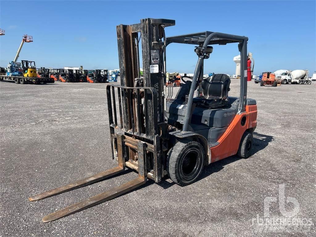 Toyota 8FDU25 Diesel Trucker
