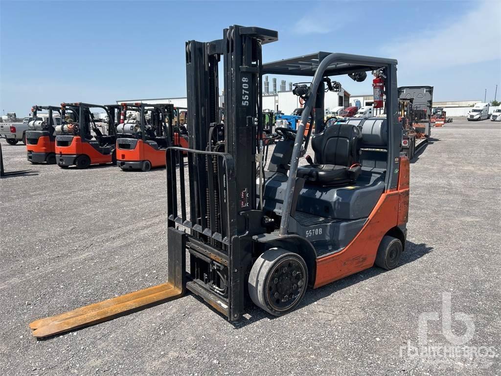 Toyota 8FGCU25 Diesel Trucker