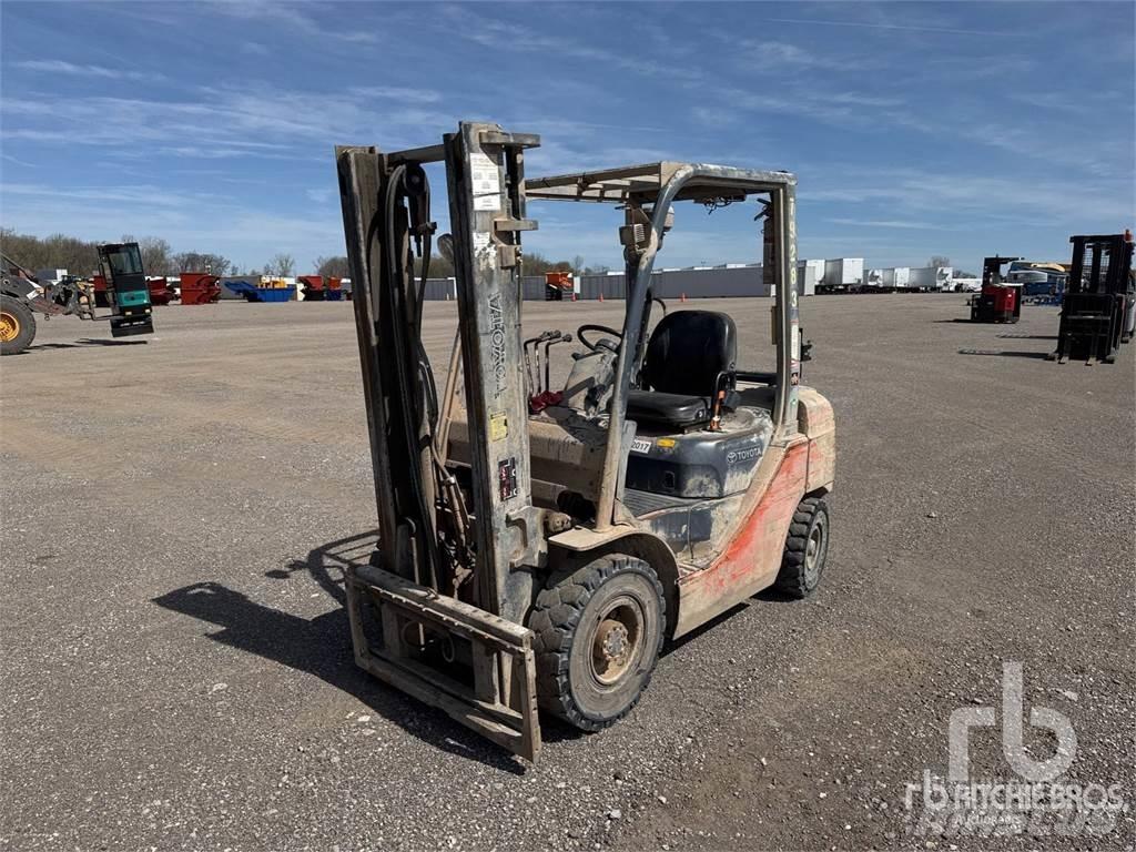 Toyota 8FGU25 Diesel Trucker