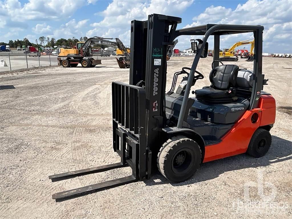 Toyota 8FGU25 Diesel Trucker