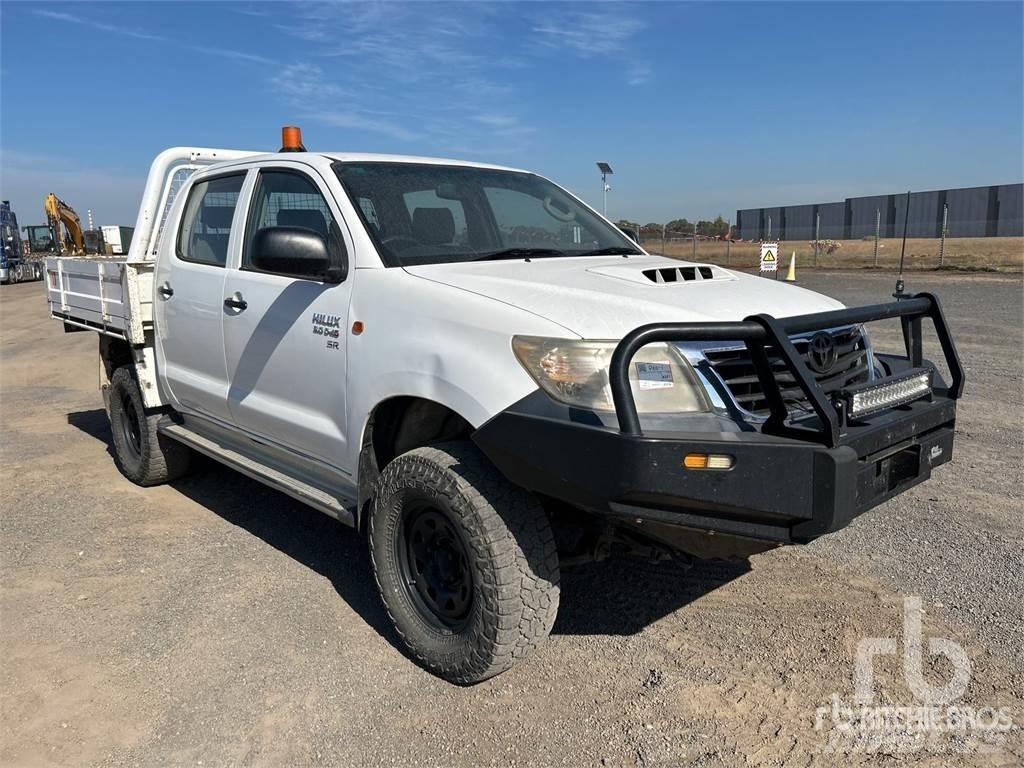Toyota HILUX Pickup/planbiler