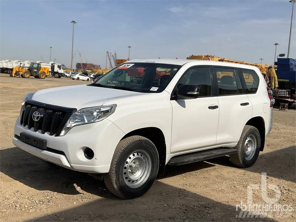 Toyota PRADO Pickup/planbiler