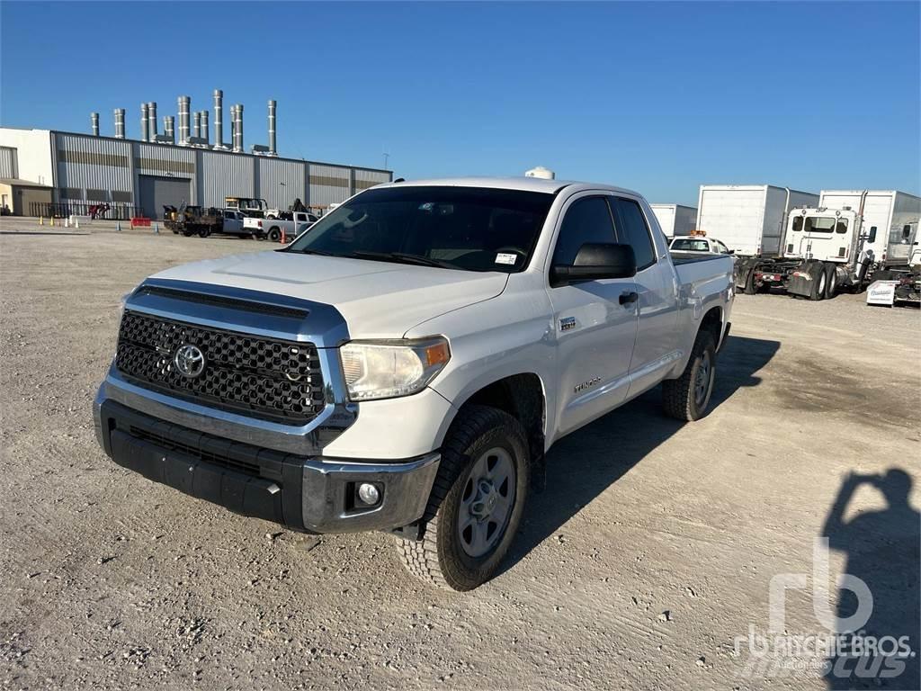 Toyota TUNDRA Pickup/planbiler