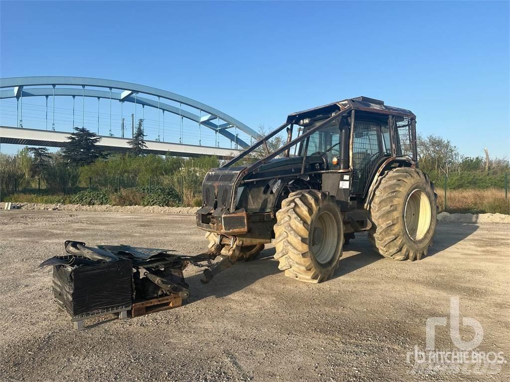 Valtra T173 Traktorer