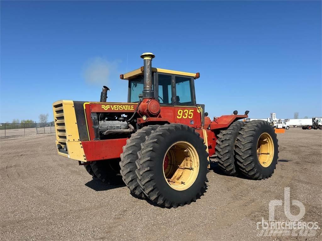 Versatile 935 Traktorer