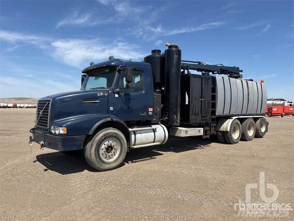 Volvo VHD Slamsugere