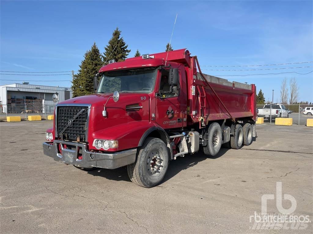 Volvo VHD84B300 Tippbil
