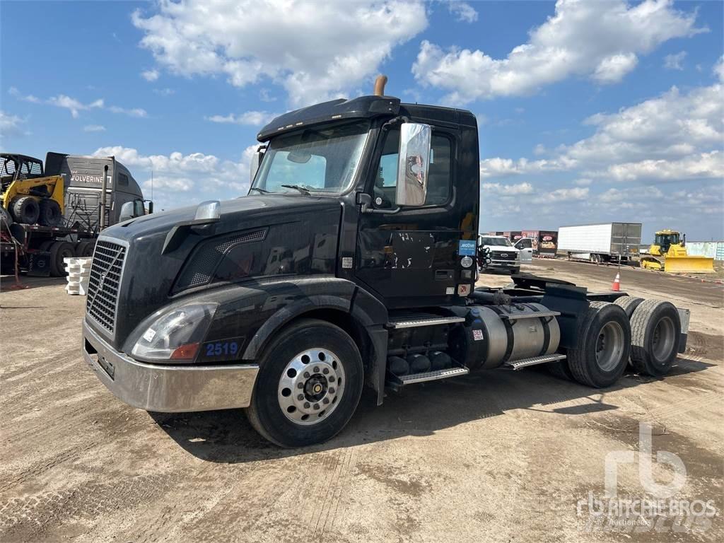 Volvo VNL300 Trekkvogner