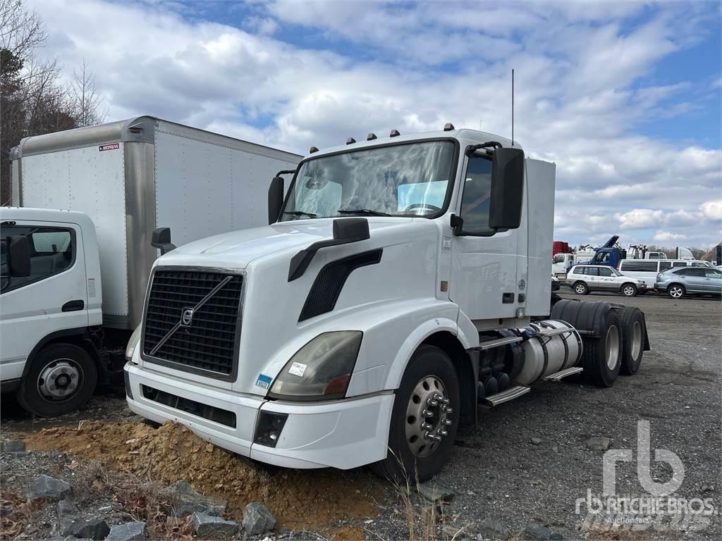 Volvo VNL300 Trekkvogner