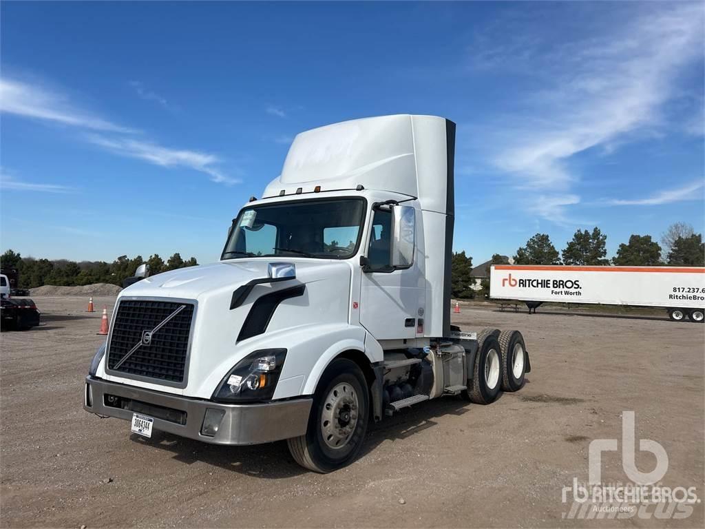 Volvo VNL300 Trekkvogner
