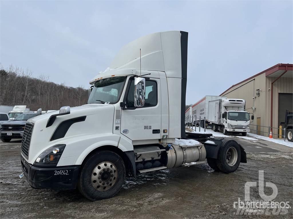 Volvo VNL300 Trekkvogner