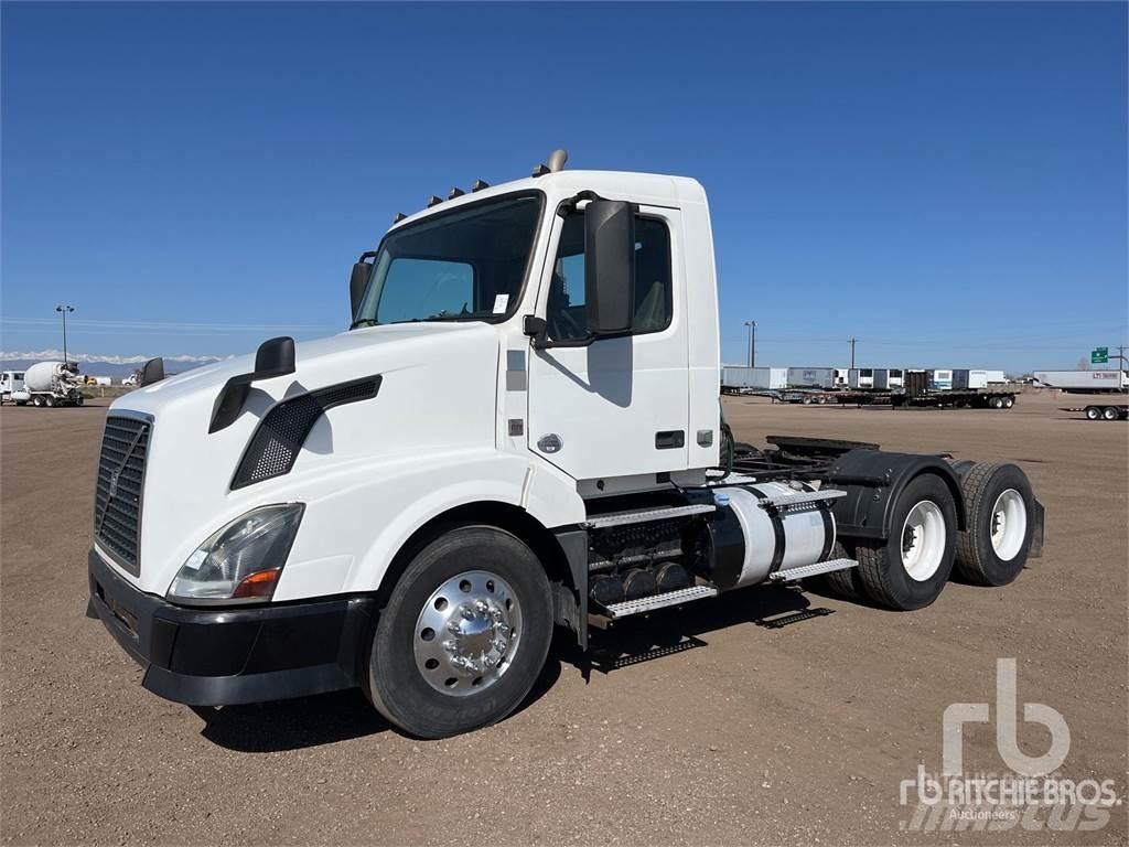 Volvo VNL64300 Trekkvogner