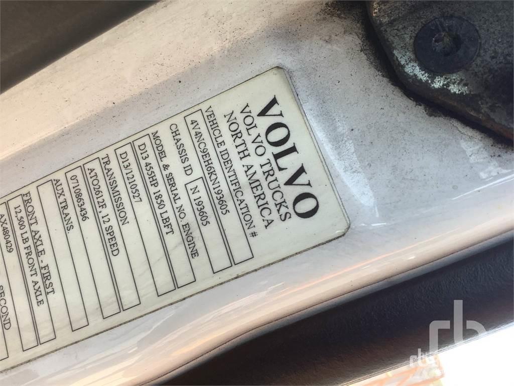 Volvo VNL760 Trekkvogner
