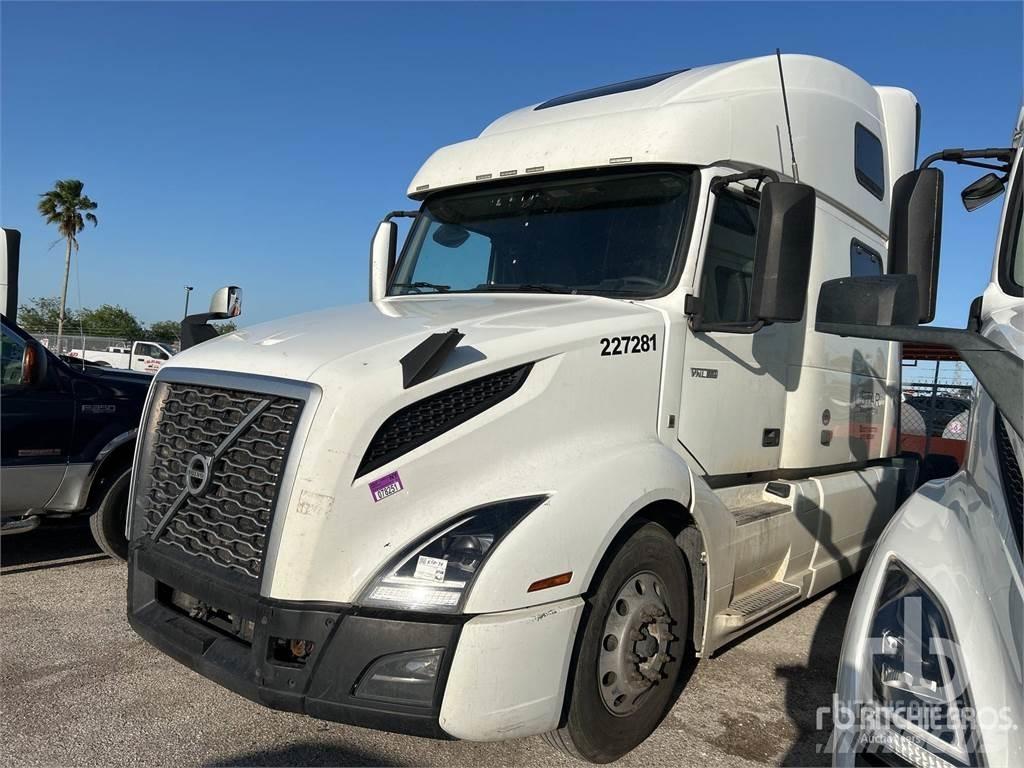 Volvo VNL860 Trekkvogner