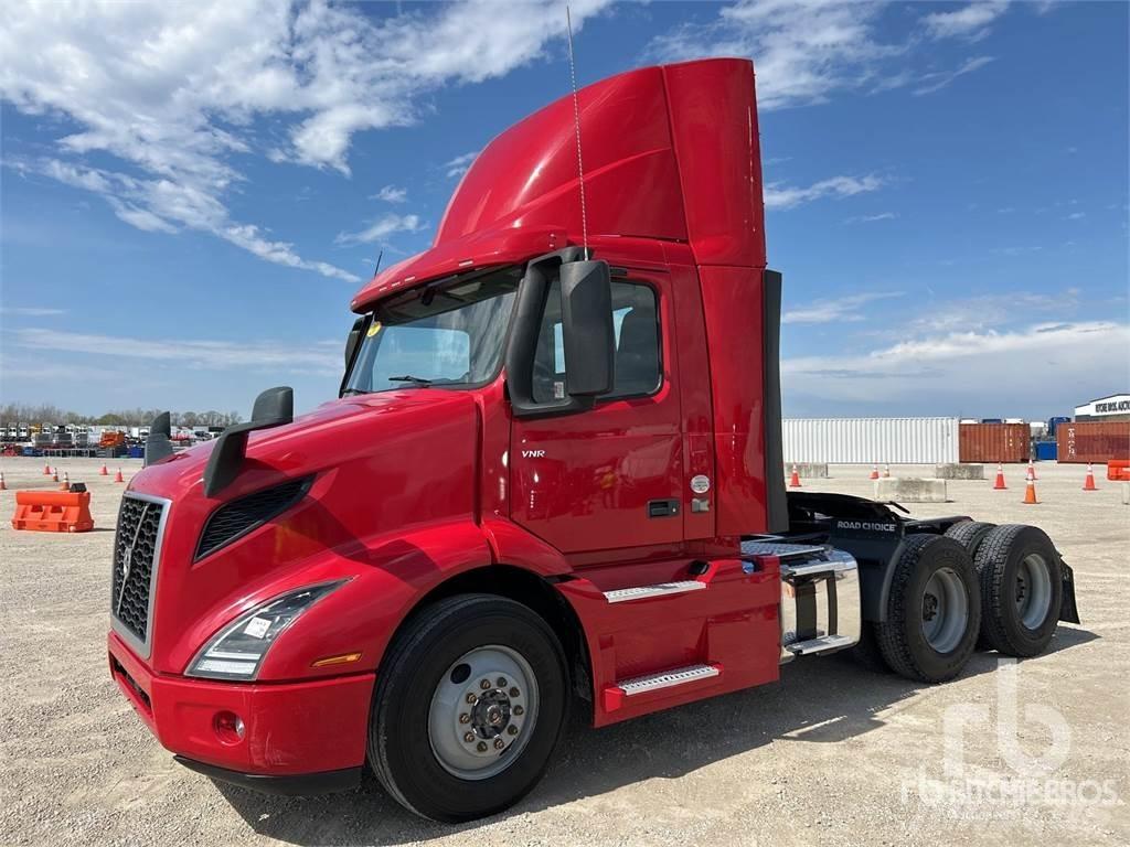 Volvo VNR Trekkvogner