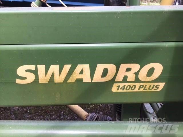 Krone 1400+ Raker og høyvendere