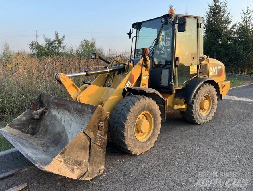 CAT 906H Redskapsbærere