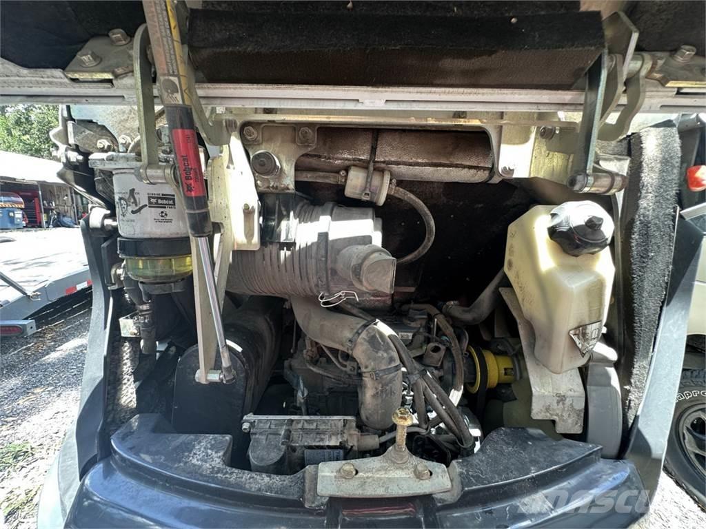 Bobcat E26 Midigravere 7 - 12t