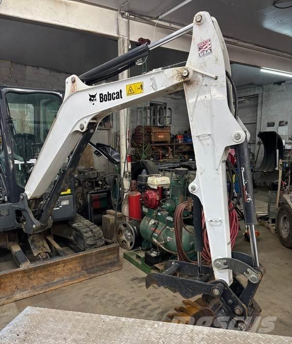 Bobcat E35I Beltegraver