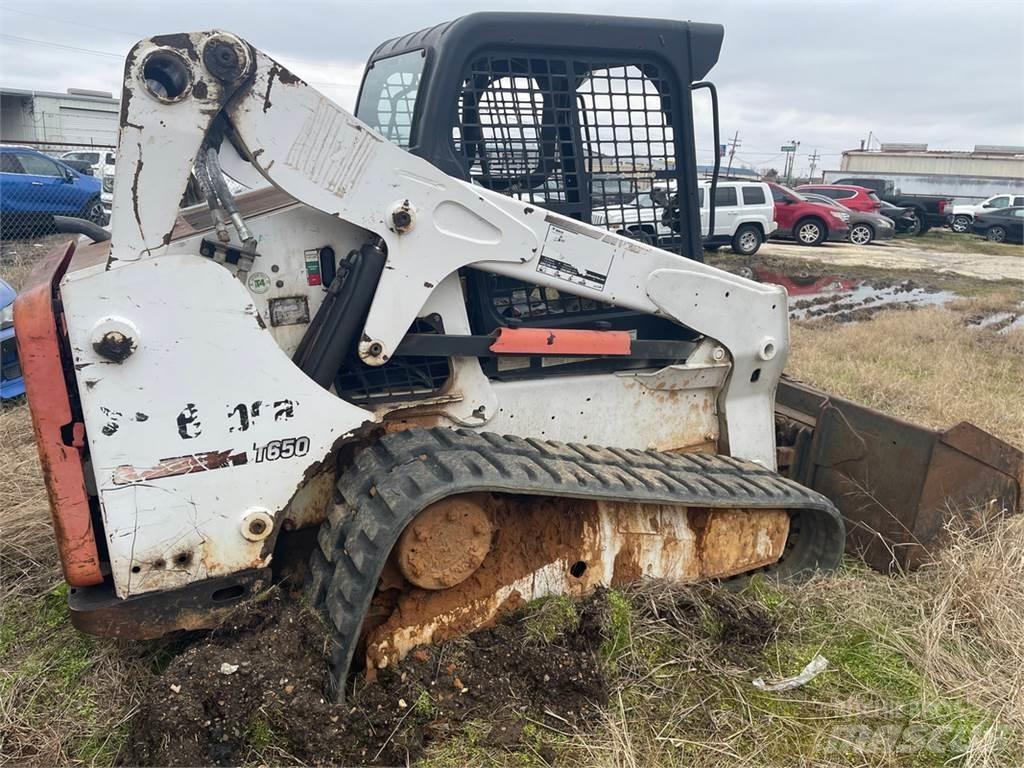 Bobcat T650 Beltelastere
