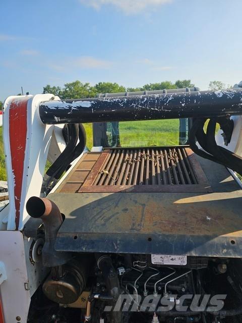 Bobcat T650 Beltelastere