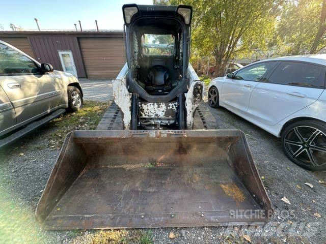 Bobcat T750 Beltelastere