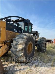 CAT 545C Stammelunner