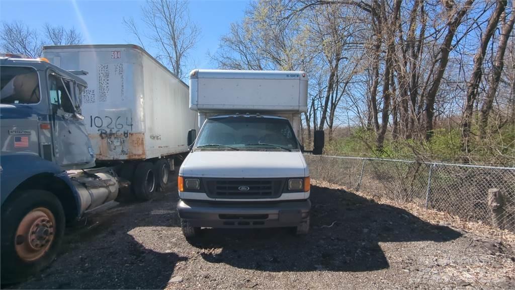 Ford E450 Skapbiler