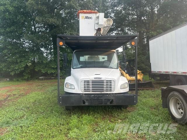 Freightliner M2 Andre lastebiler