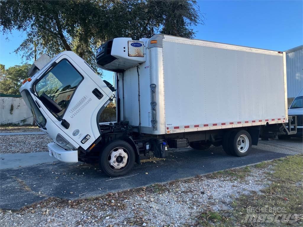 Isuzu NPR Skapbiler