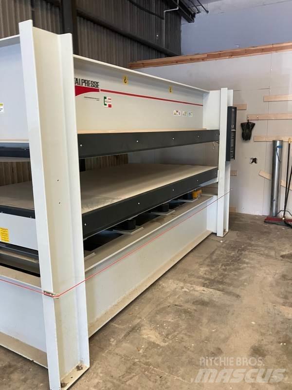  ITALPRESSE XL/8 Skogsmaskiner - Annet