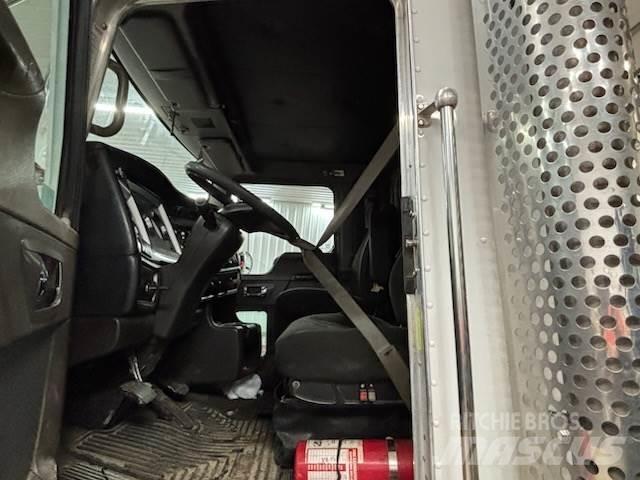 Kenworth T800W Trekkvogner