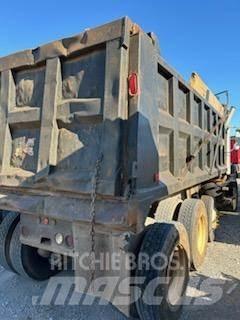 Mack CT713 Tippbil