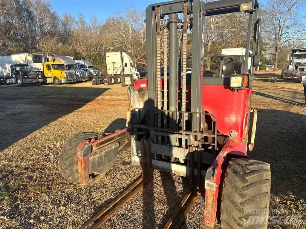Moffett M55 4-veis truck
