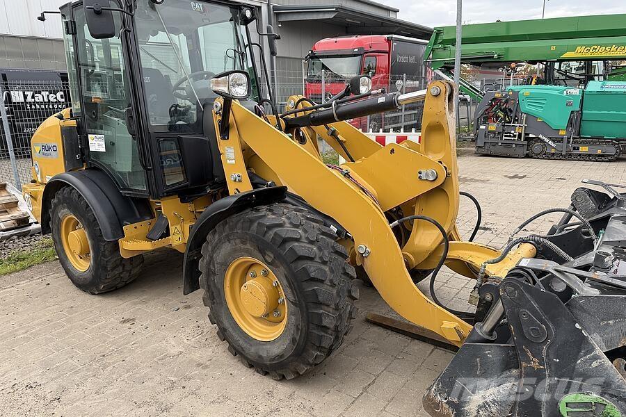 CAT 906 M Hjullastere