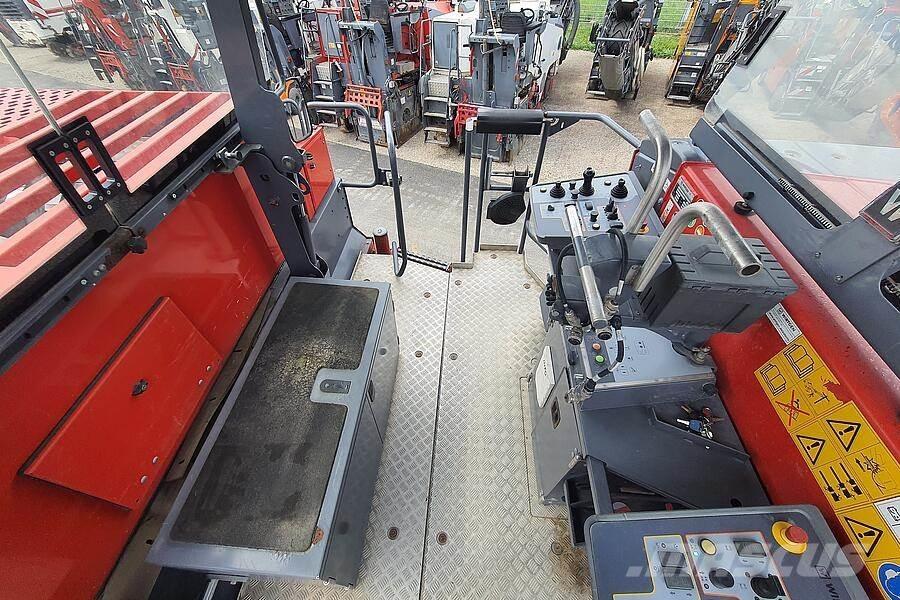 Wirtgen W 220 Asfalt-kaldfresere