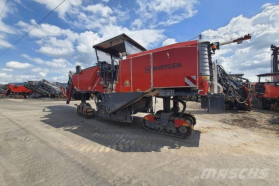 Wirtgen W 220 Asfalt-kaldfresere