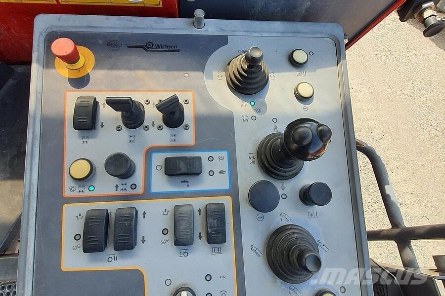 Wirtgen W 250 Asfalt-kaldfresere